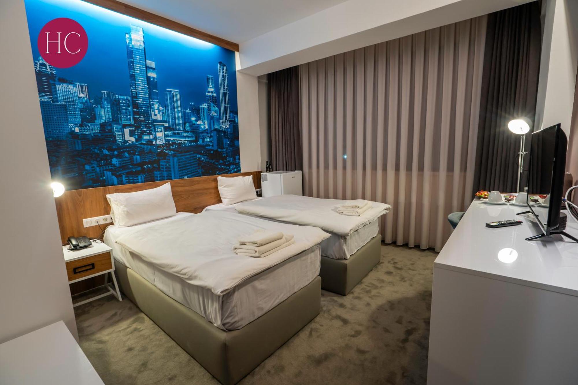 Central Hotel, Fitness And Spa Vinica 外观 照片