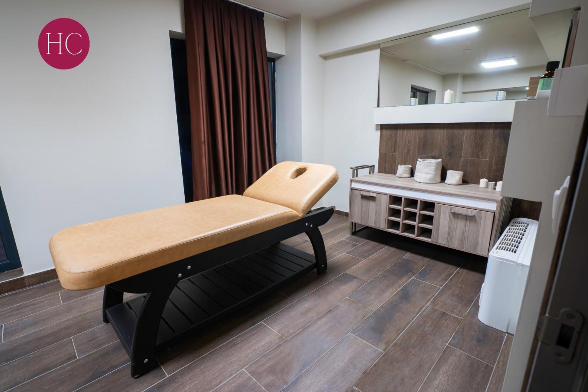 Central Hotel, Fitness And Spa Vinica 外观 照片
